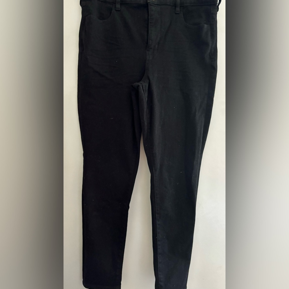 American Eagle Super High Rise Jegging